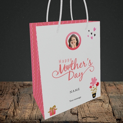 Picture of Happy Mother's Day Gifts, Small Portrait Gift Bag