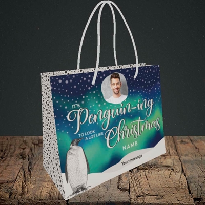 Picture of It's Penguin-ing, Christmas Design, Small Landscape Gift Bag