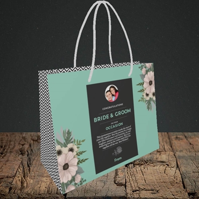 Picture of Flowers Green B&G, Wedding Design, Small Landscape Gift Bag