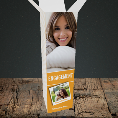 Picture of Photo, Engagement Design, Upright Bottle Box