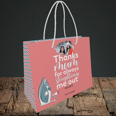 Picture of Straightening Me Out, Mother's Day Design, Small Landscape Gift Bag