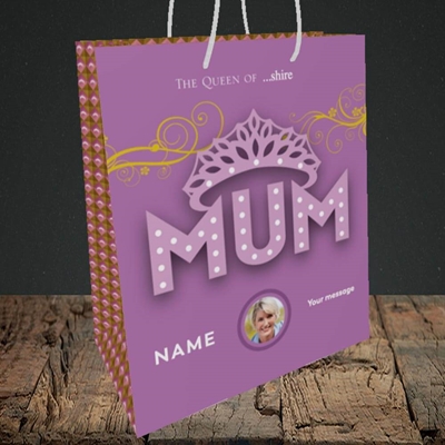 Picture of The Queen, Mother's Day Design, Medium Portrait Gift Bag