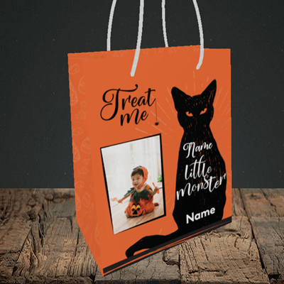 Picture of Cat, Halloween Design, Small Portrait Gift Bag