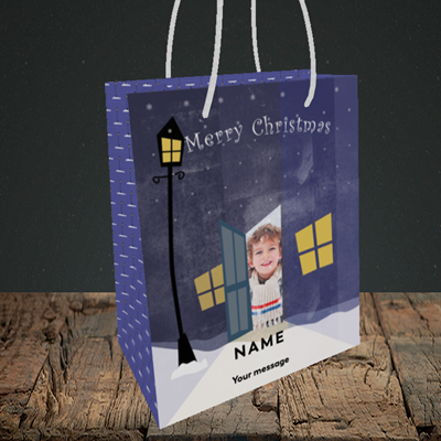 Picture of Lamp Post, Christmas Design, Small Portrait Gift Bag