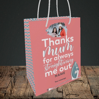 Picture of Straightening Me Out, Mother's Day Design, Small Portrait Gift Bag