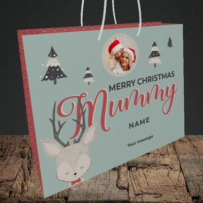 Picture of Mummy Deer, Christmas Design, Medium Landscape Gift Bag