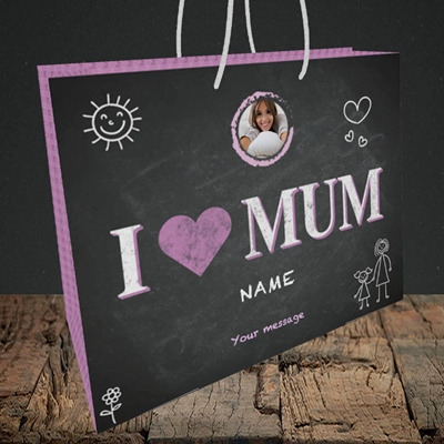 Picture of I Love Mum (Chalk Board), Medium Landscape Gift Bag