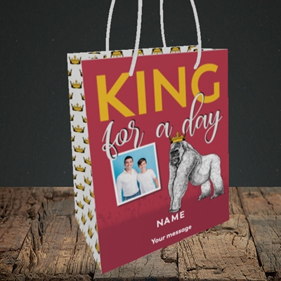 Picture of King For A Day, Father's Day Design, Small Portrait Gift Bag