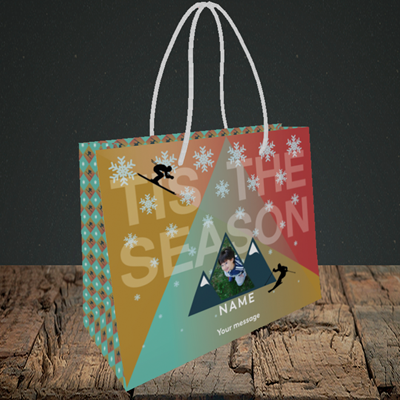 Picture of Tis The Skier, Christmas Design, Small Landscape Gift Bag