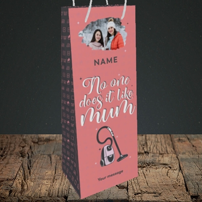 Picture of No One Does It Like Mum, Mother's Day Design, Bottle Bag