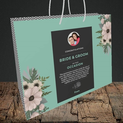 Picture of Flowers Green B&G, Wedding Design, Medium Landscape Gift Bag