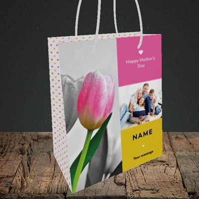 Picture of Mother's Day Tulips, Mother's Day Design, Small Portrait Gift Bag