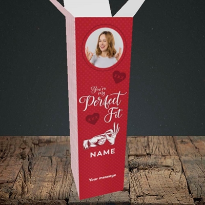Picture of Perfect Fit, Valentine's Design, Upright Bottle Box
